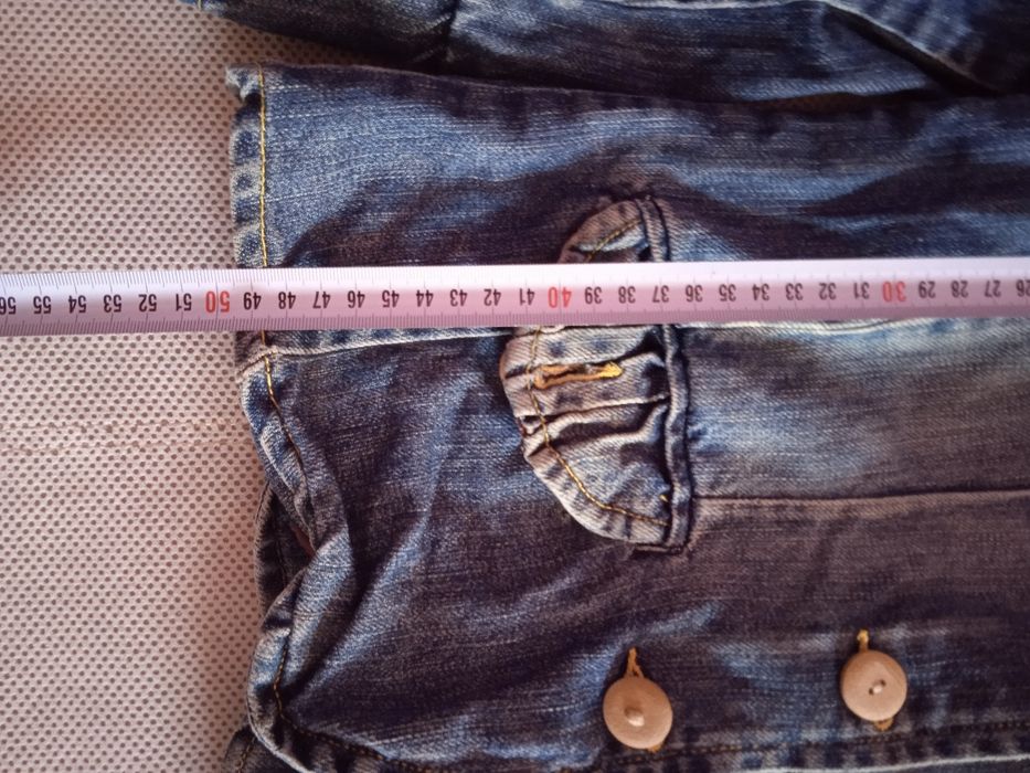 Продавам дънково сако