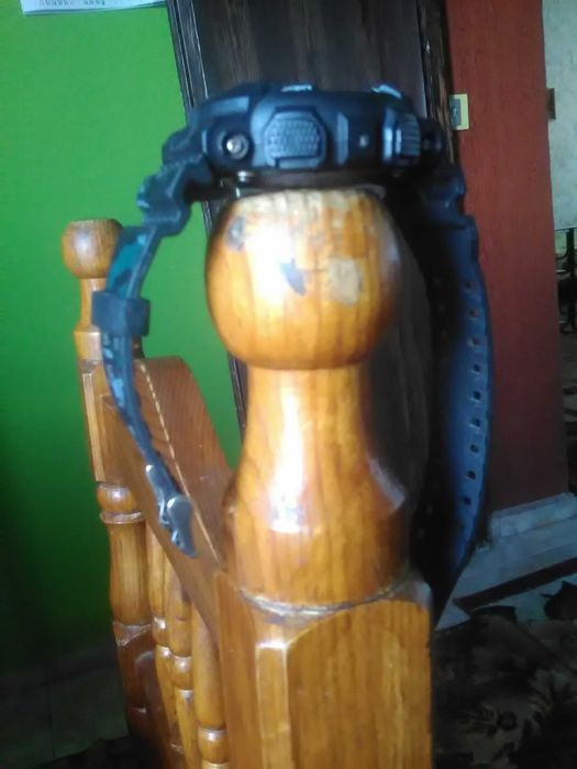 Водоустойчив и удароустойчив часовник