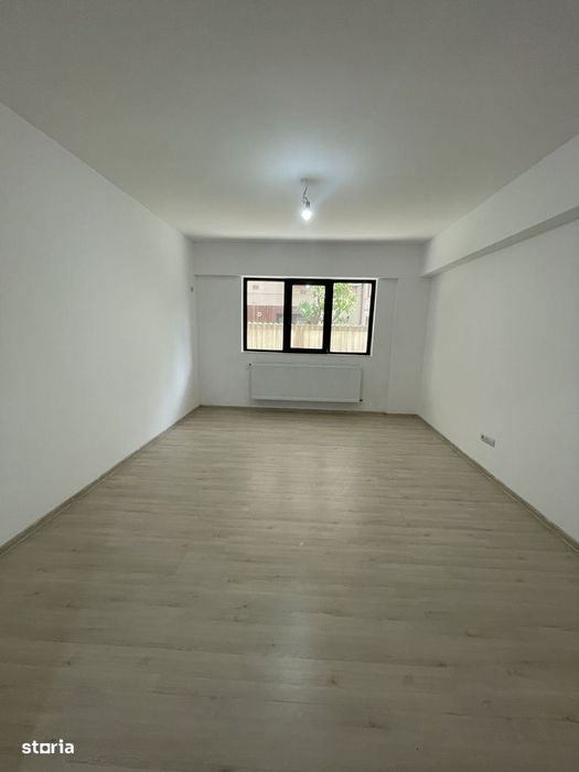 Apartament 2 camere decomandat, 52mp, curte proprie cadastrată