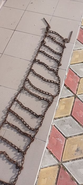 Plase lanț 4x2 sau 4x4