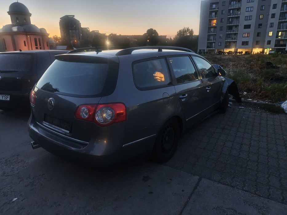 Vând VW Passat B6 avariat – motor intact