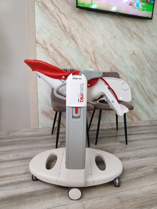 Стульчик для кормления peg perego