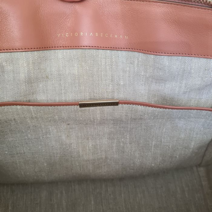 Роскошная сумка от Victoria Beckham