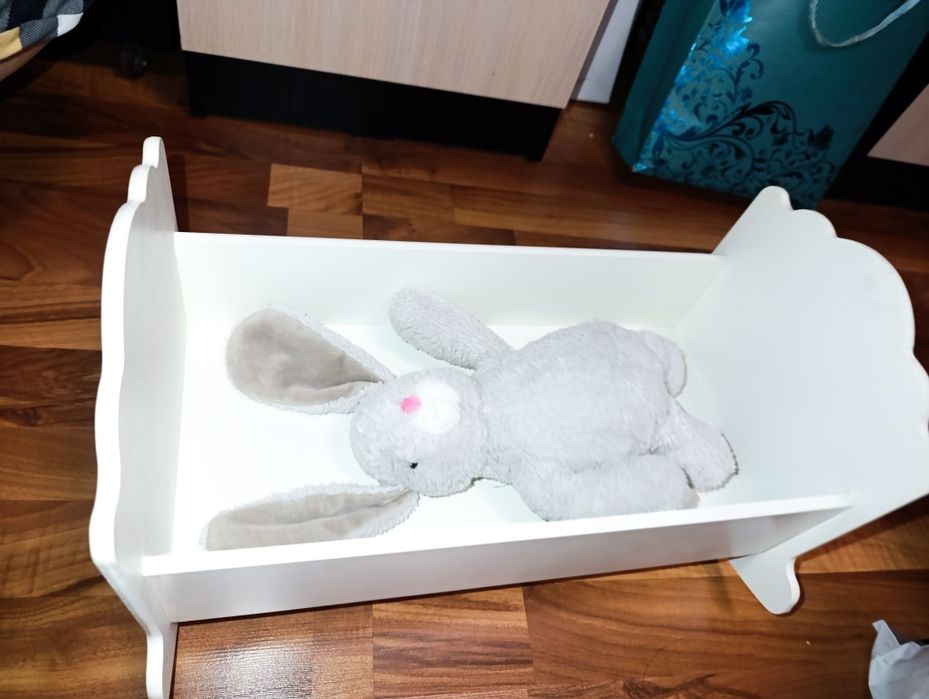 Кроватка для кукол .