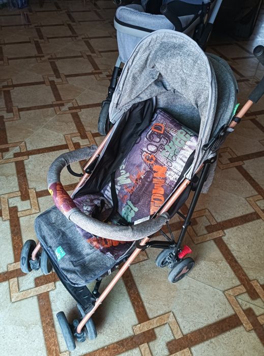 Продается коляска.