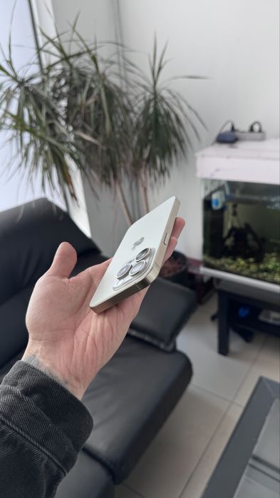 iPhone 15 Pro 128гб