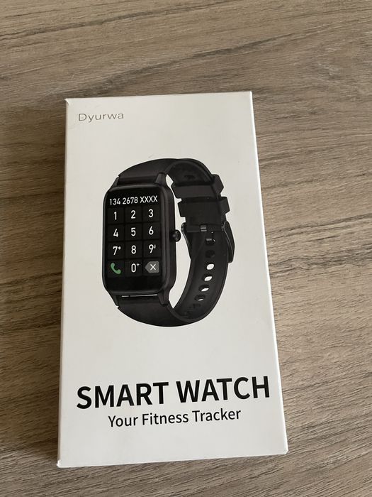 Бял Смарт часовник , нов