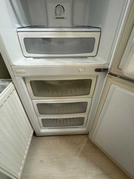 продам холодильник б/у