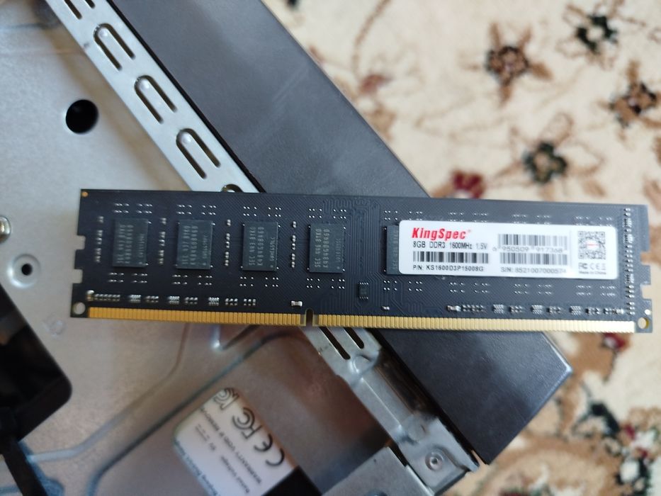 Продается компьютерный сет. Компьютер мощный