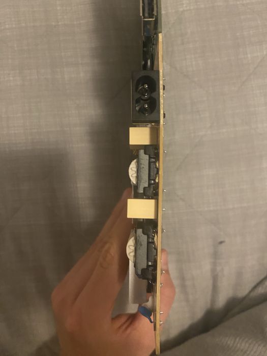 Placă bază (Main Board) + sursă Samsung Crystal UHD 55” CU6900 – ecran spart