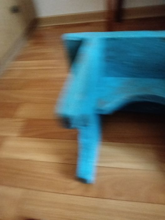 Продам стульчик  маленький