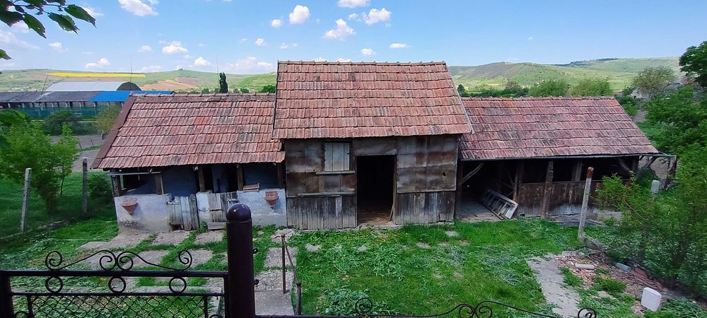 Casă  Târnăveni Seuca Teren 2500Mp