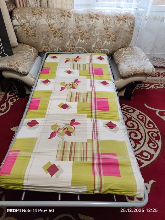 Продается диван б/у