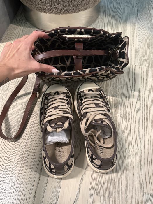 Кецове Valentino Garavani