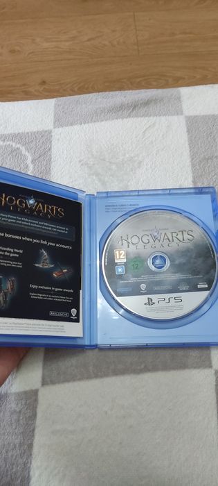 Продам Hogwarts Legacy PS5