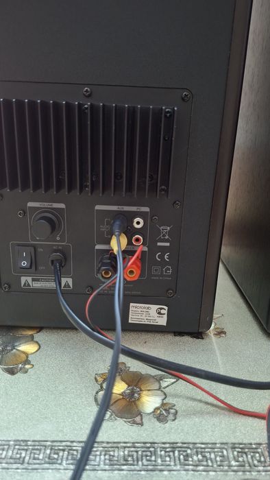 Microlab solo 6C yangi turibdi original studio uchun