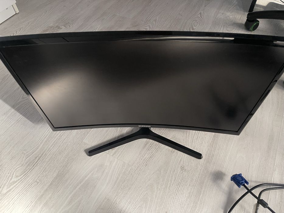 Монитор 60hp Samsung