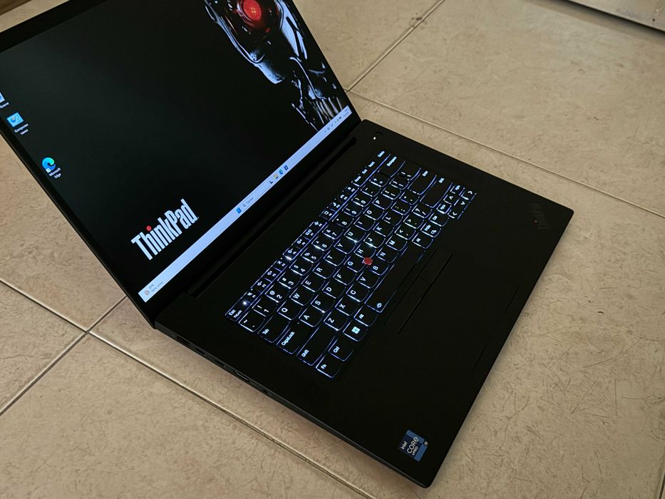 16' 2.5K Core i9-11950H Lenovo ThinkPad P1 Gen 4 64GB DDR4/1TB NVMe/Nvidia RTX 3080 16GB