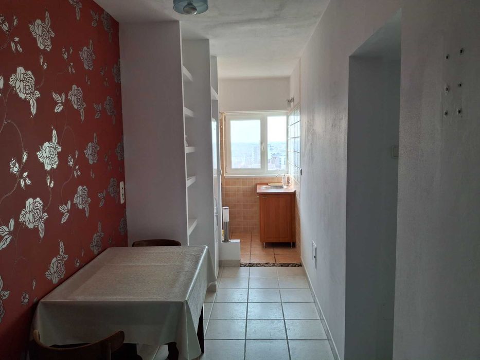 De vanzare garsoniera Constanta centru