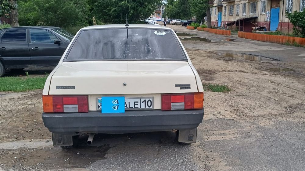 Продам ваз 21099