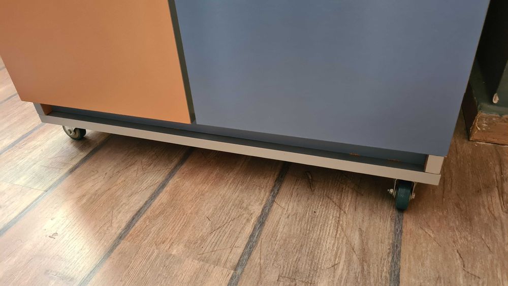 Продавам детска спалня комплект