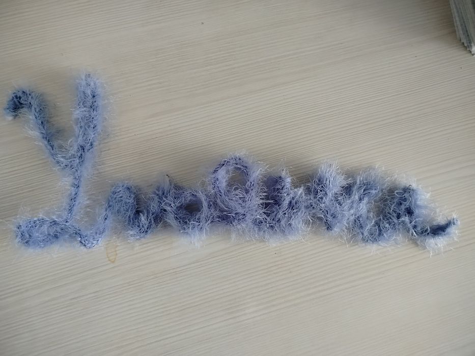 Сувениры в технике трикотин