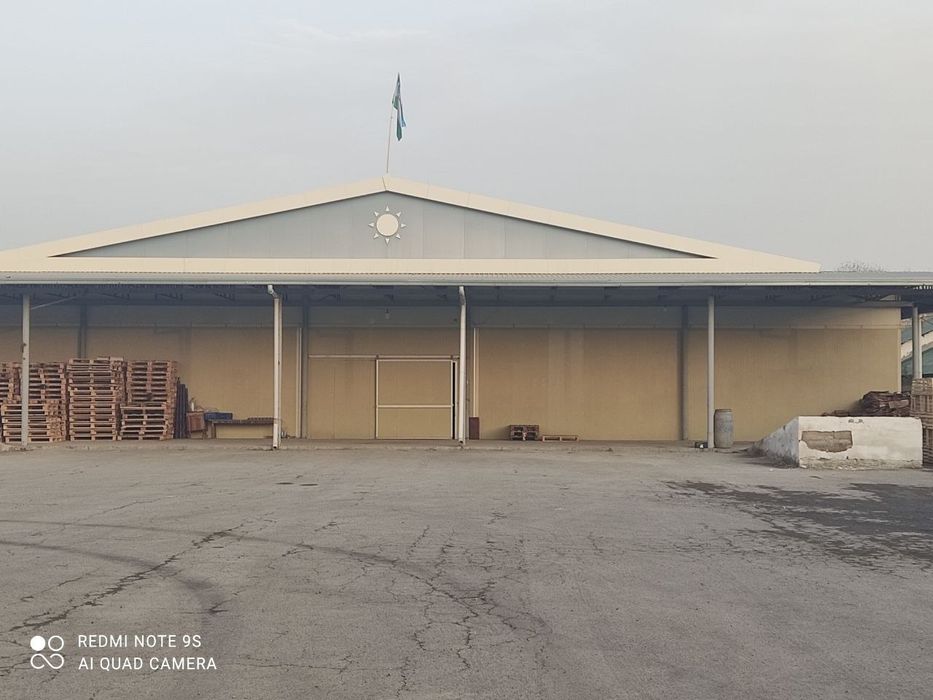 База с общей площадью 1.26 гектара.