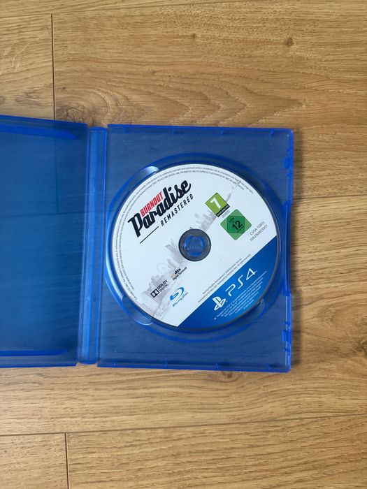 Полный комплект Приставка PlayStation4 (PS4) креслом, рулем и педалями