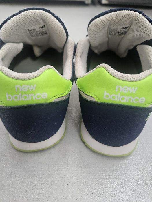 Детски маратонки New Balance 34,5