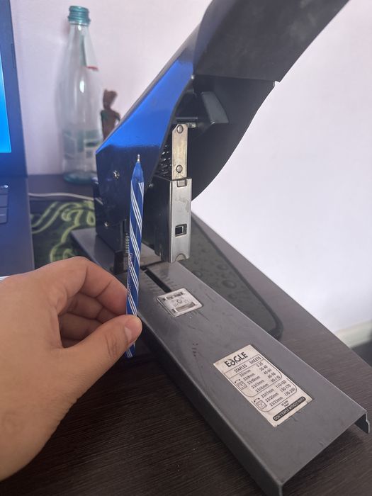 Продам степлер