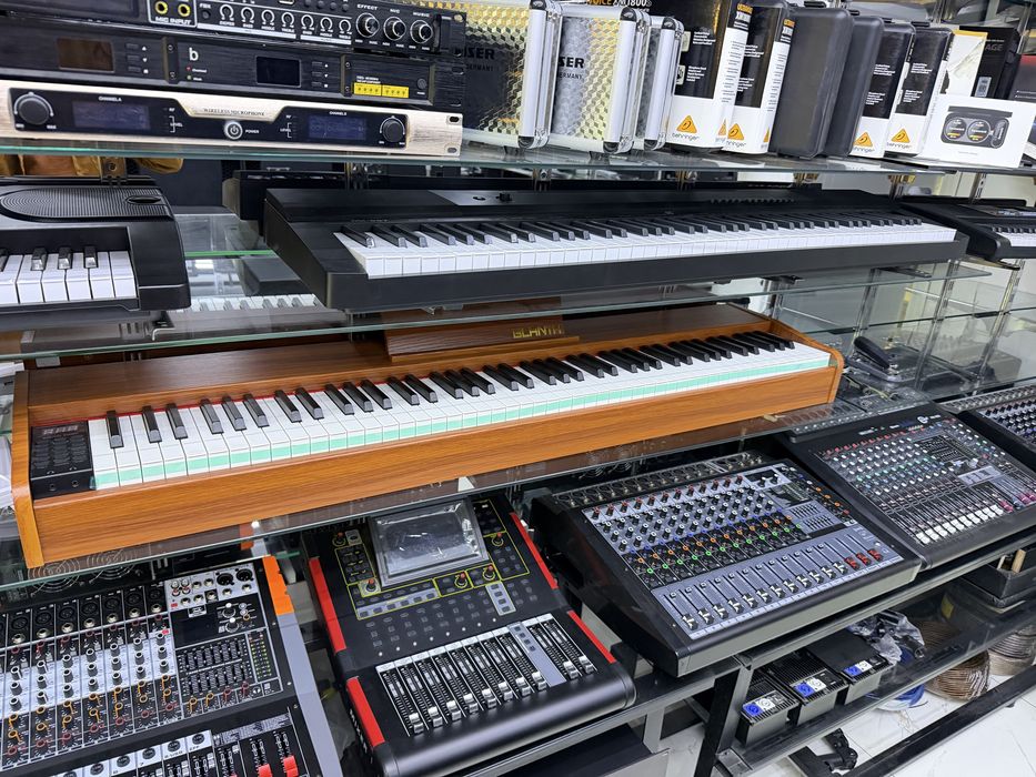 Пианино электронный BLANTH