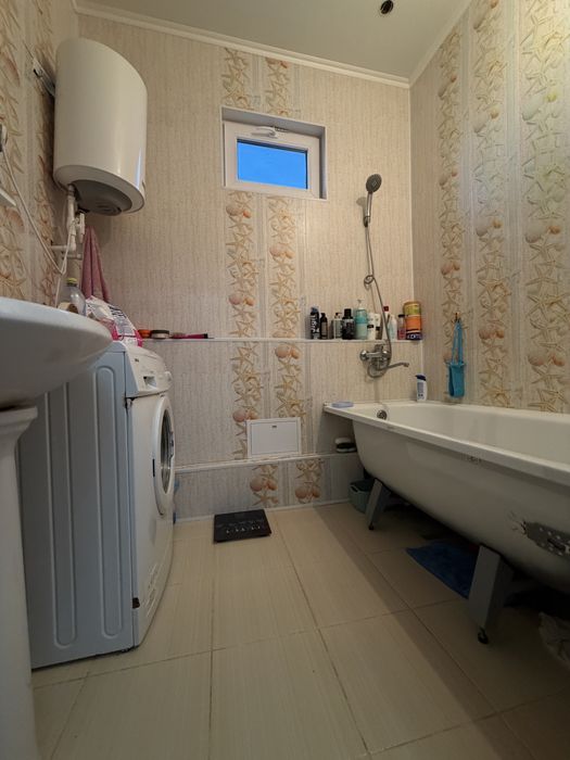 Продается дом с времянкой