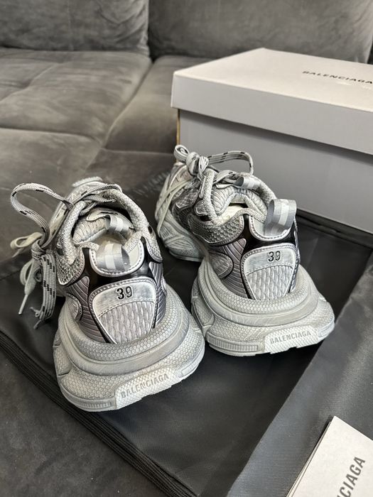 Balenciaga 3xl - size 36-45/premium full box