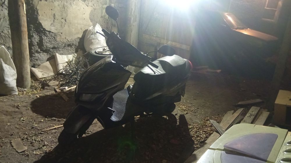 Продам скутер м8