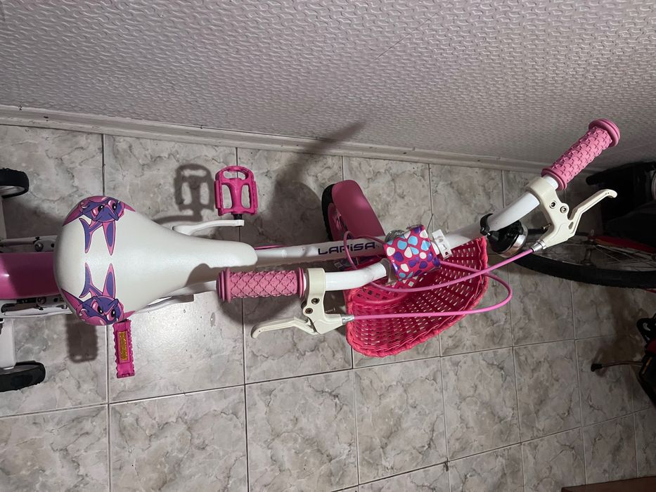 Продавам детско колело