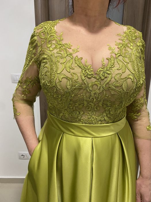 Rochie elegantă verde deschis