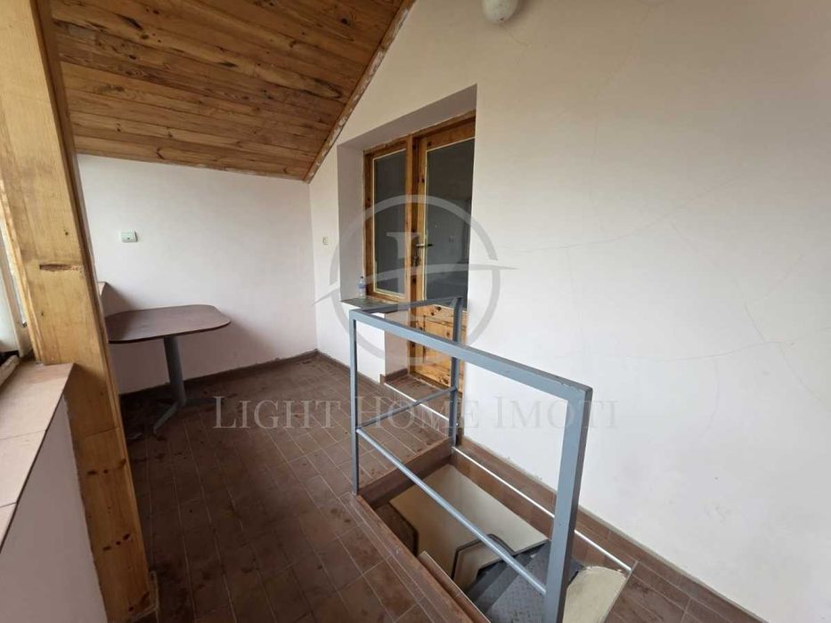 Реф. 2967 Къща / Тип Вила /  Двор