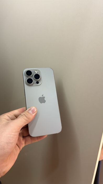 Iphone 15 pro max ideal