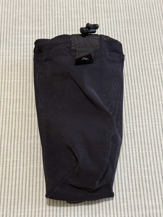 Продавам Hyperlite Mountain Gear Bottle Pocket – отлично състояние
