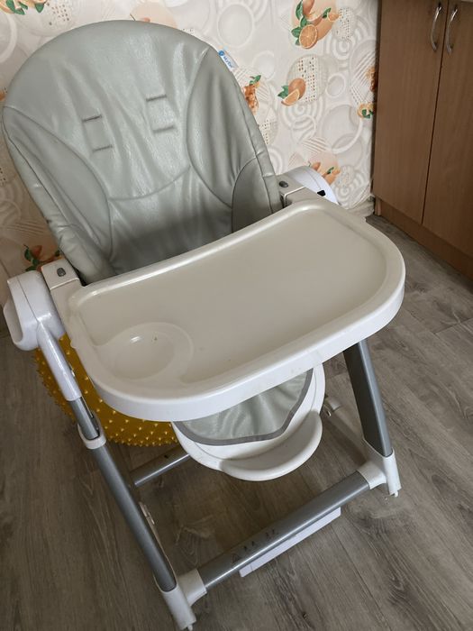 Стульчик  для кормление