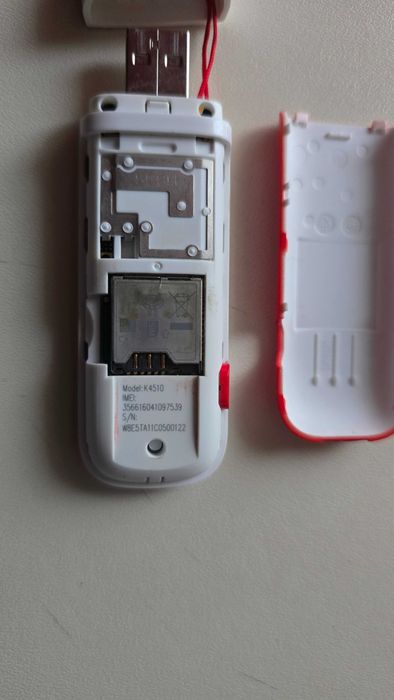 Modem stick USB 3G, model K4510, viteza HSPA+ de până la 28,8 Mbps