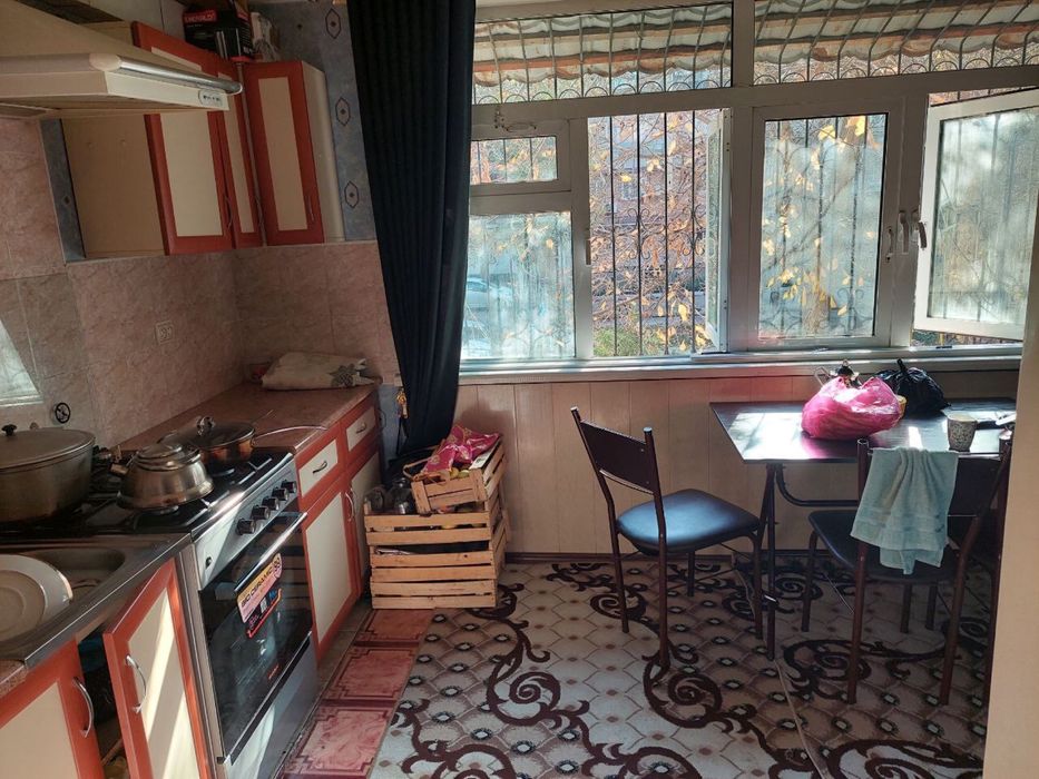 Kvartira sotiladi, gnekologiya yonida