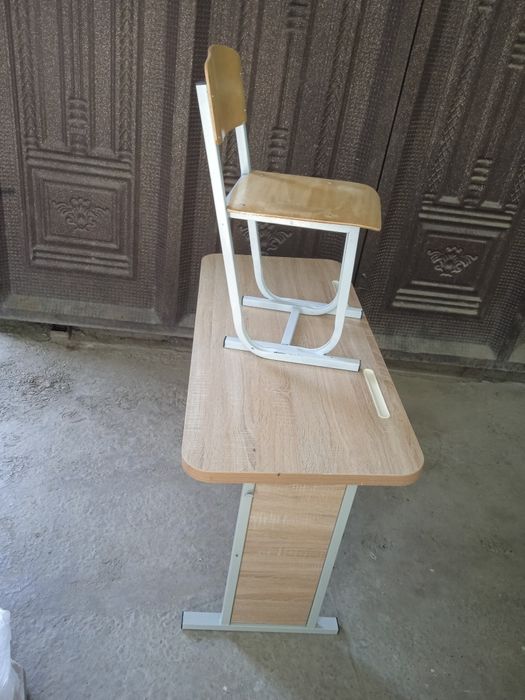 Maktab partalari tayyorlaymiz