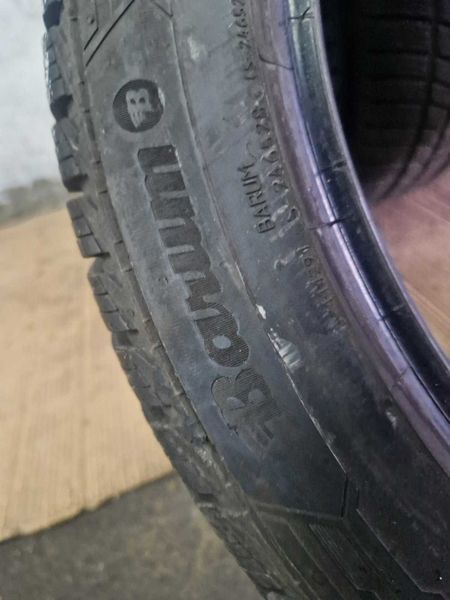 4 Barum R18 225/45/ 
зимни гуми 
DOT3520