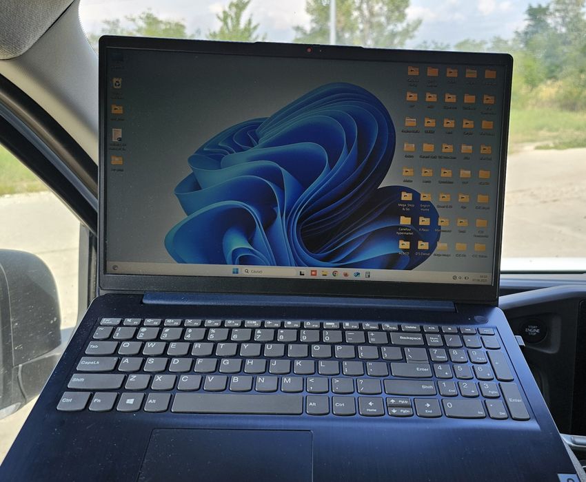 Laptop Lenovo, W11 licenta, abyss blue, 500 SSD, 12 GB RAM, AMD Ryzen7
