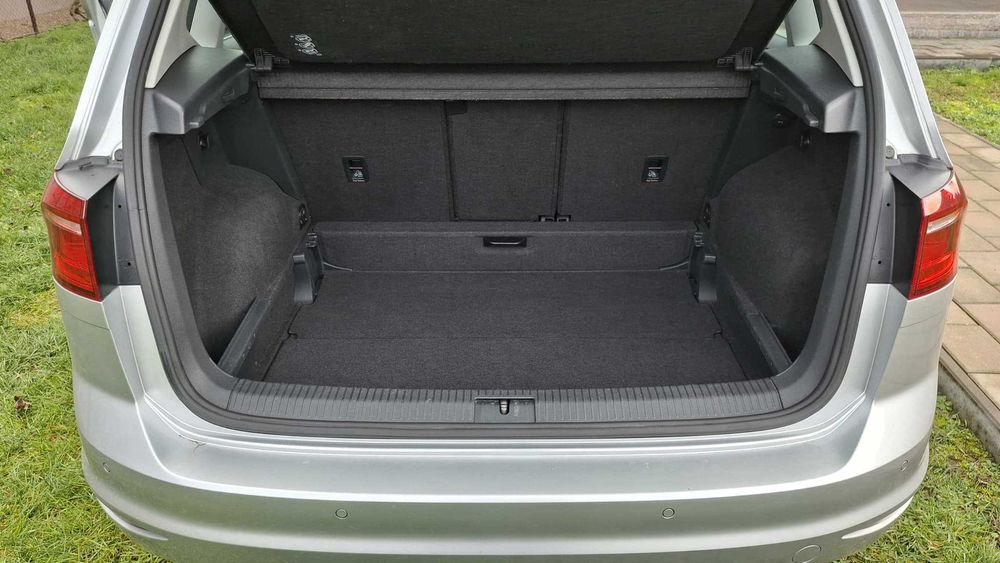 VW GOLF 7 SPORTSVAN 2.0 TDI 150 CP EURO 6 fără ad blue