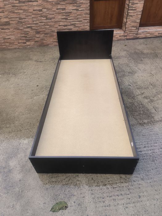 Pat 1 persoana cu saltea inclusa