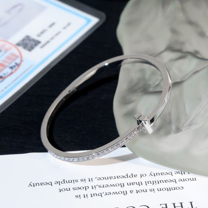 Bratara Tiffany & Co din colectia T Wire ! La comanda