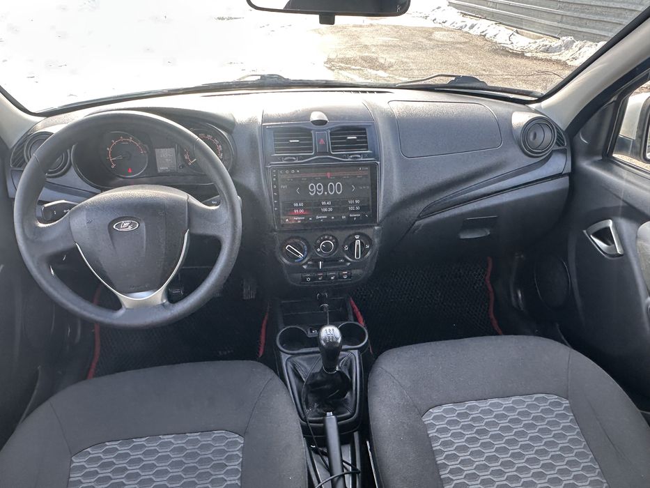 Lada Granta 2023 год