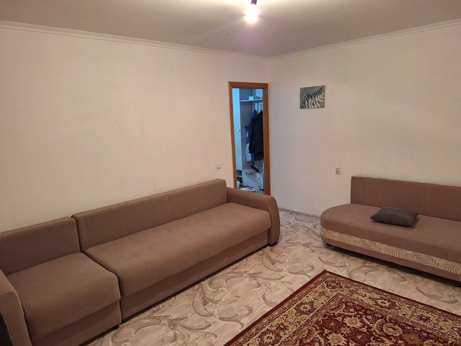 продам 3х комн 8мкр